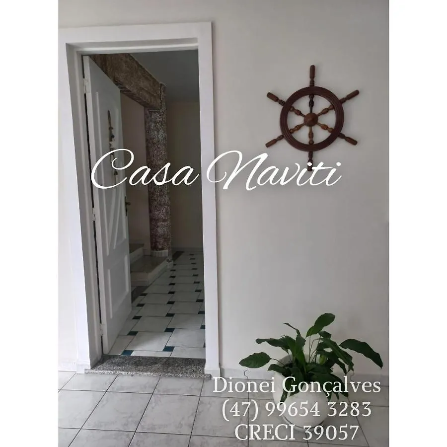 Casa Naviti Rua Bem Te VI 233 Bombinhas Com Piscinaヴィラ 0*,  ブラジル